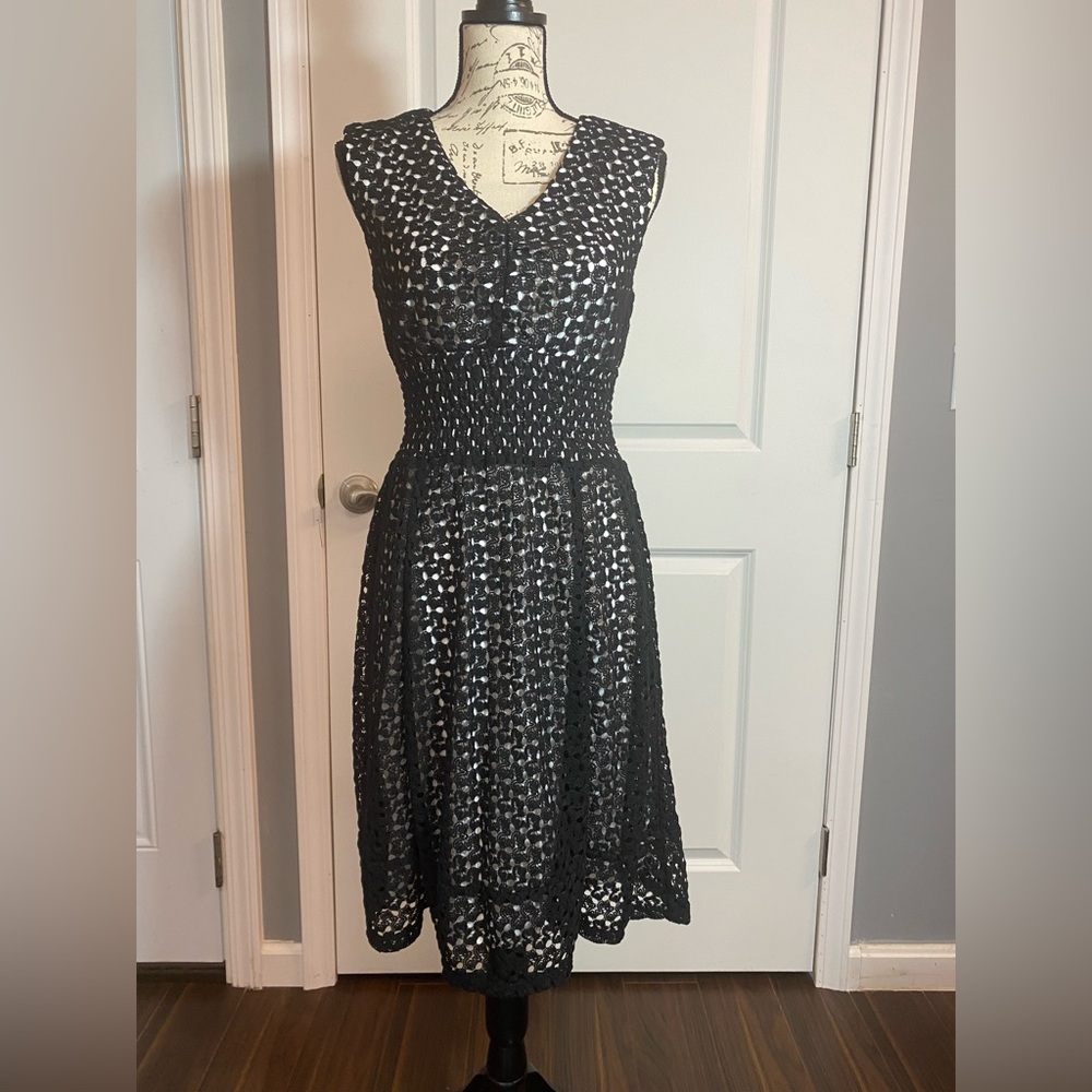 Rabbit Designs Black Crochet V-Neck Sleeveless Dress‎ w/ White Slip Small D